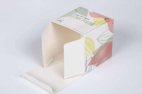 日用品禮品包裝設計送女朋友怎么設計 日用品禮品包裝設計品